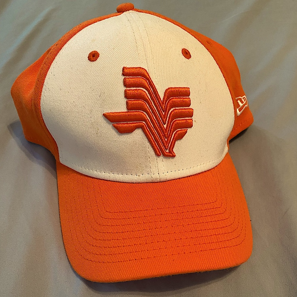 WHATABURGER Corpus Christi Hooks New Era 39THIRTY Orange FlexFit Hat(L/XL)